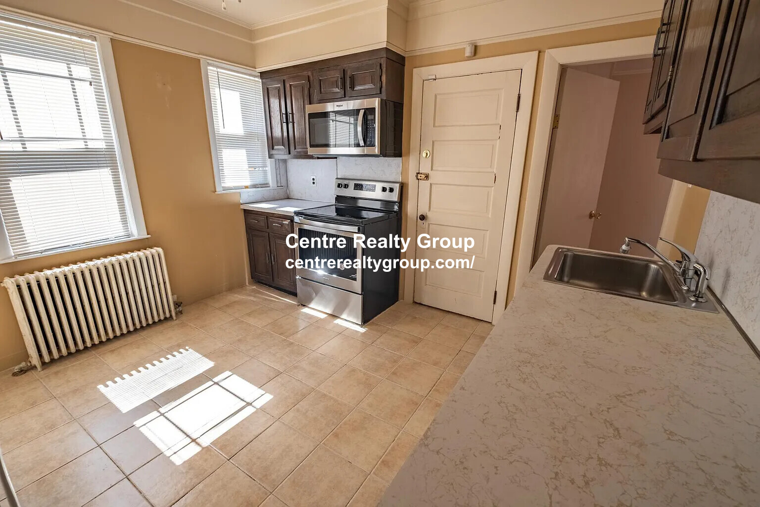 87 Glen Ave, Newton Center