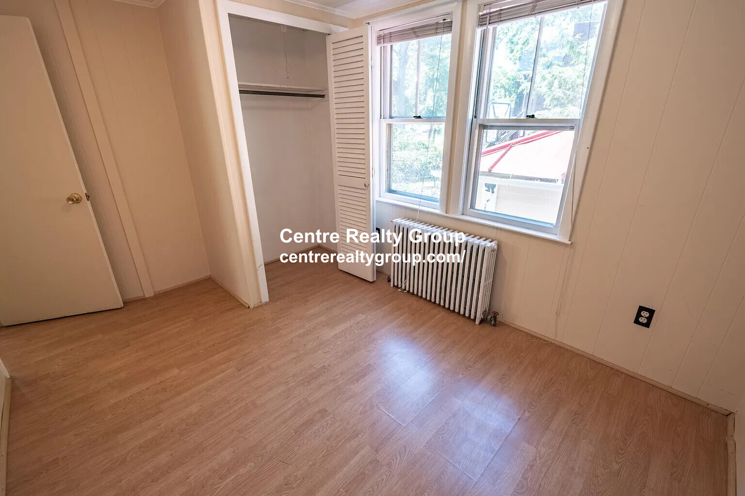 87 Glen Ave, Newton Center