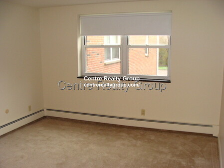 2 bed, 1 bath apartment for rent at 151 Concord St Unit 21, Newton Lower Falls — photo 3 of 4