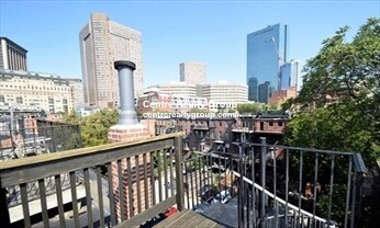 17 Holyoke St, South End