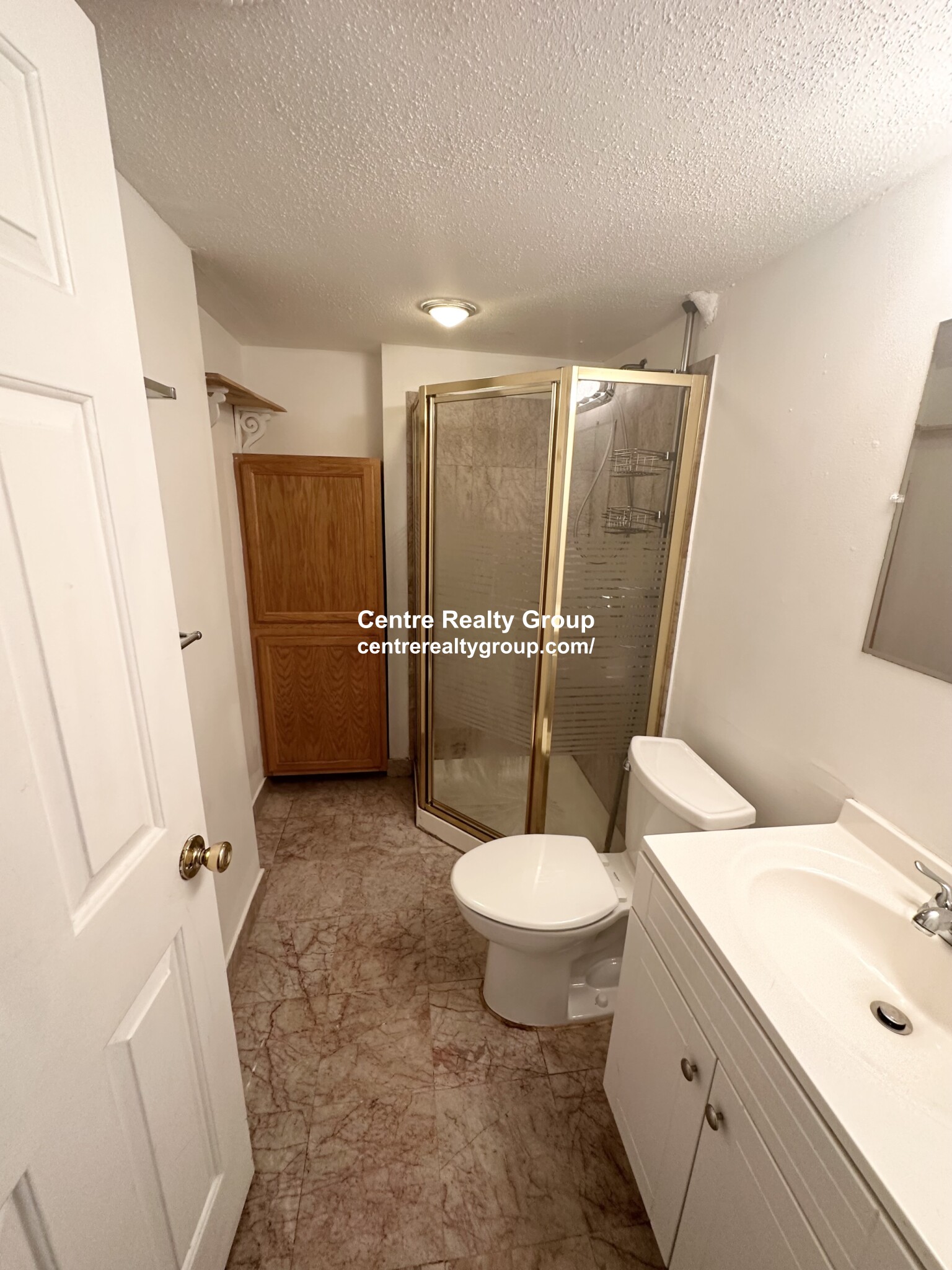 35 Fort Ave, Roxbury