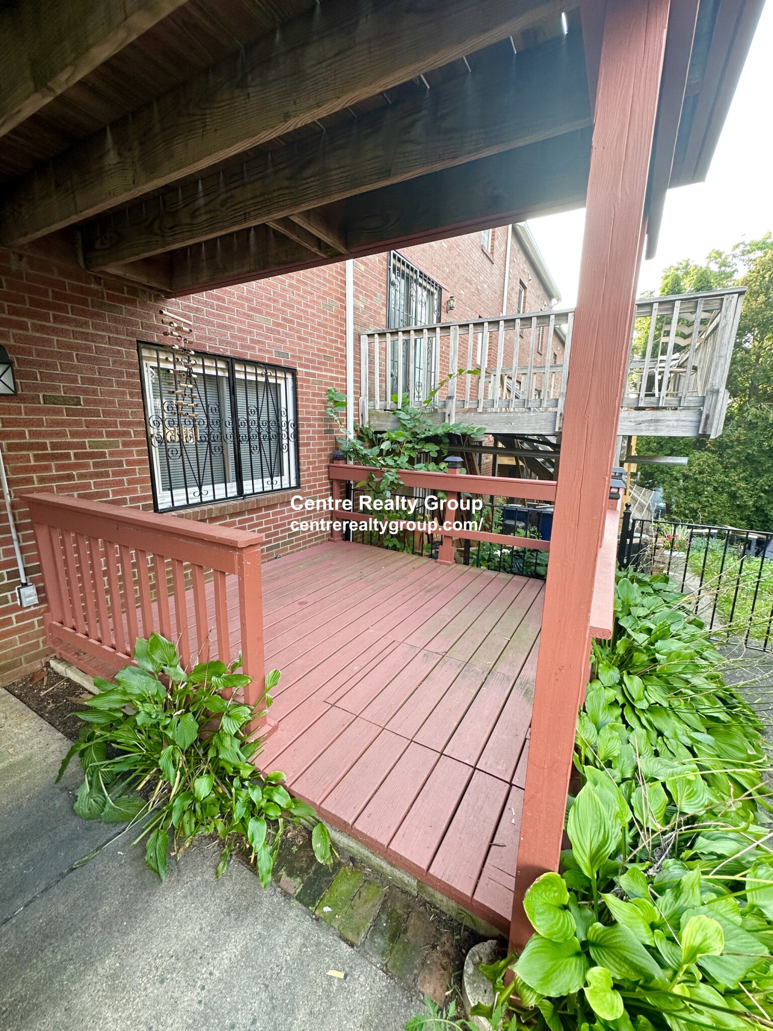 35 Fort Ave, Roxbury