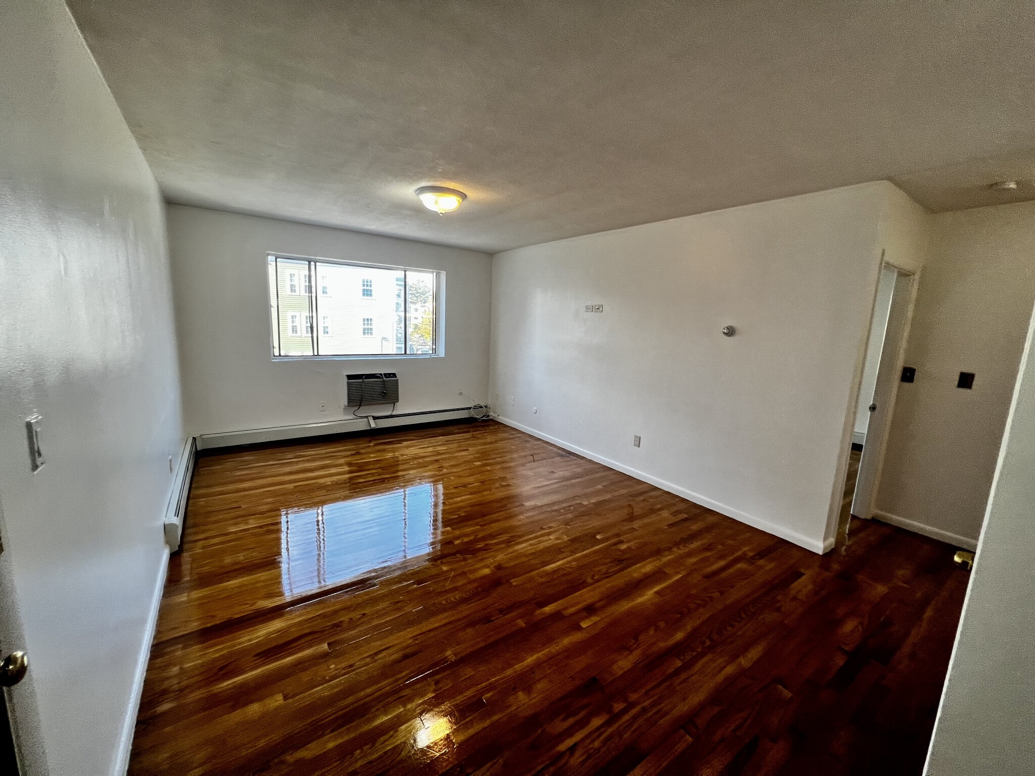 155 Williams St, Jamaica Plain