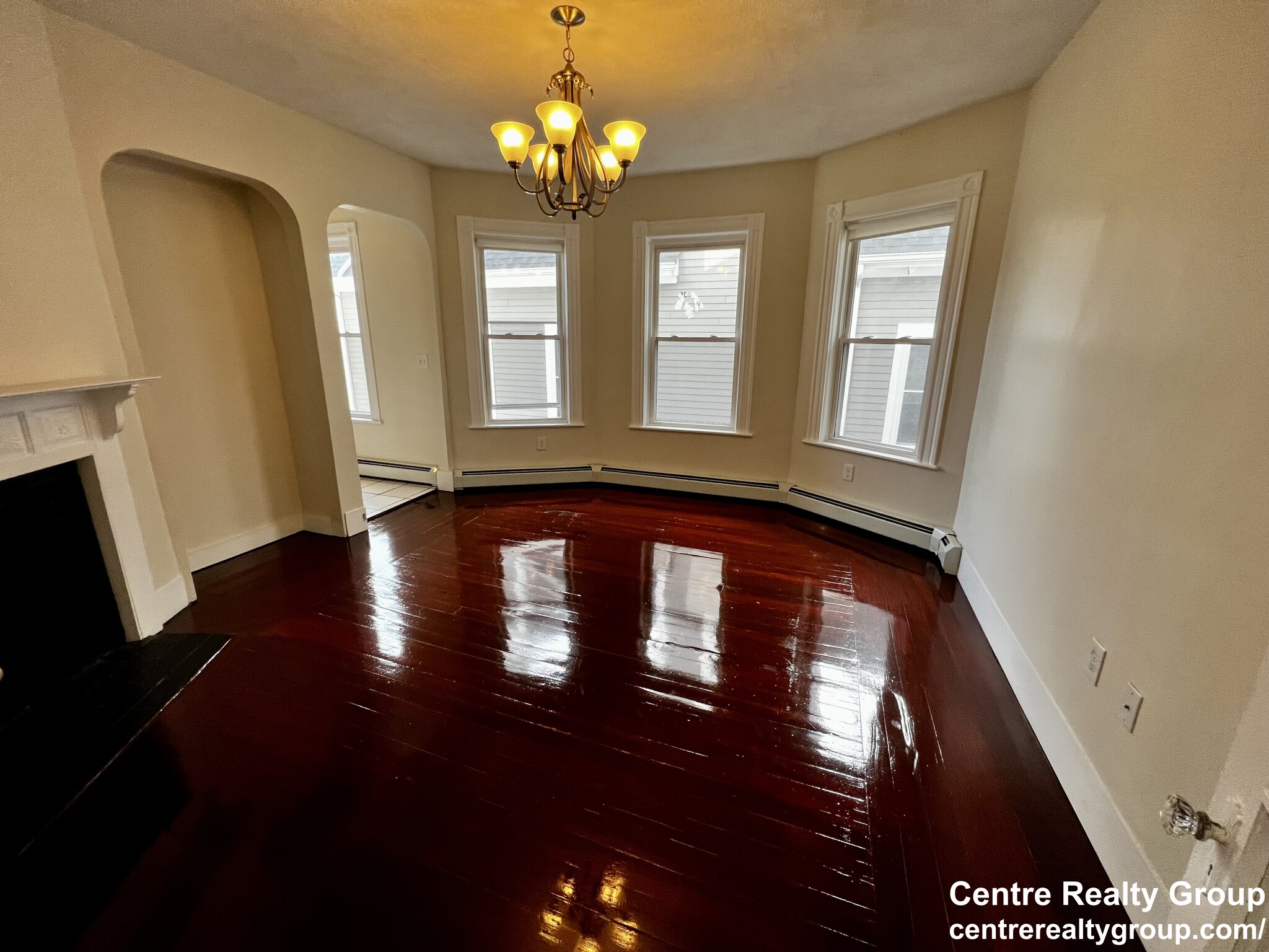 19 Banks St, Davis Square