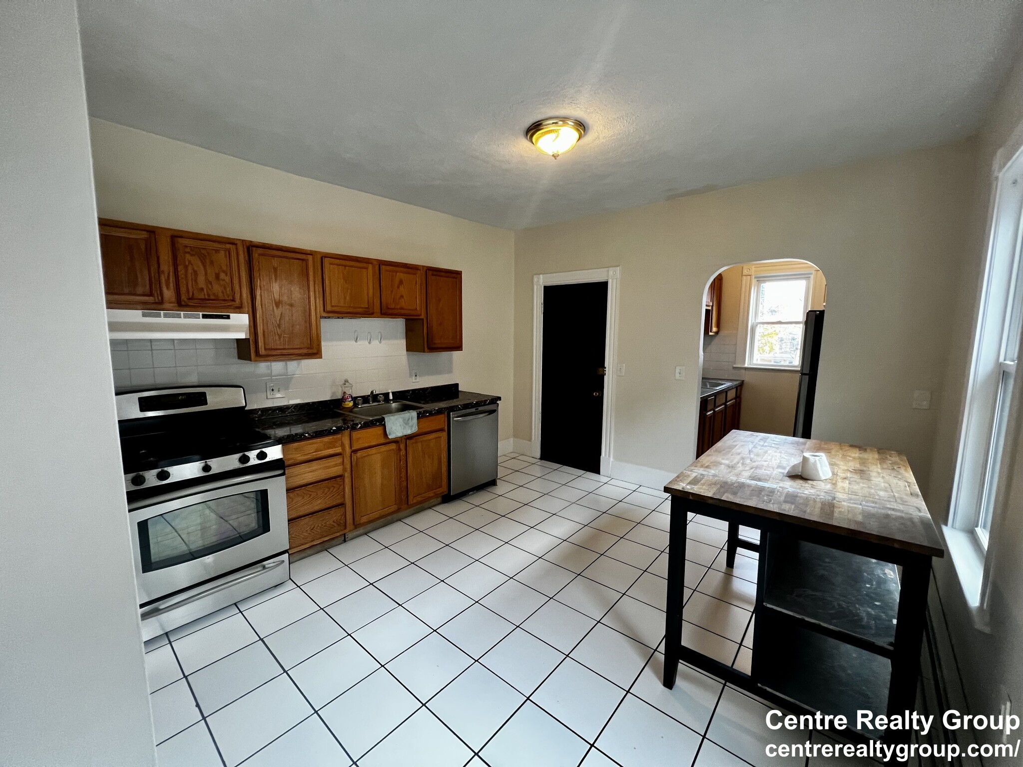 19 Banks St, Davis Square