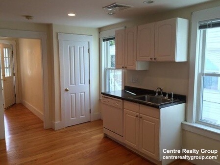 19 Beech St, Nonantum