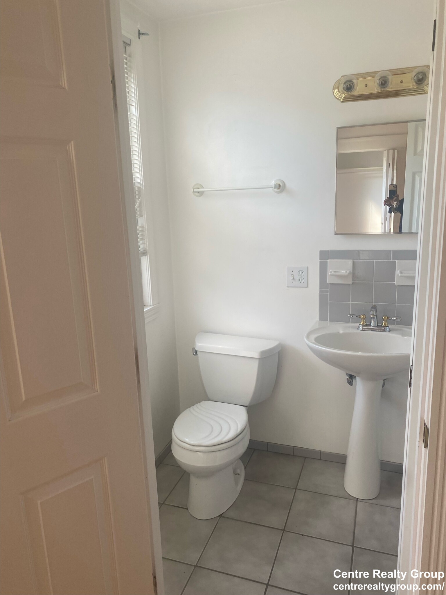 44 Champney, Brighton