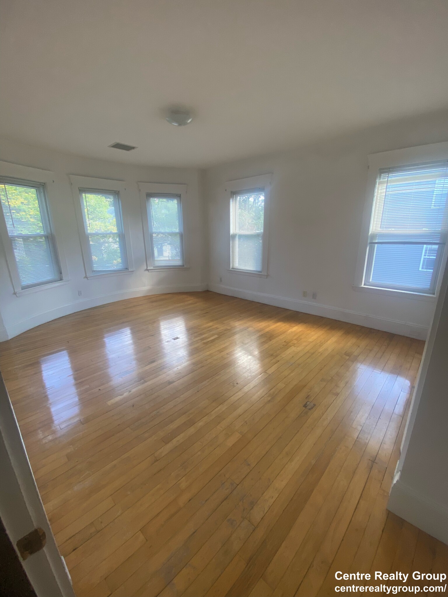 44 Champney, Brighton