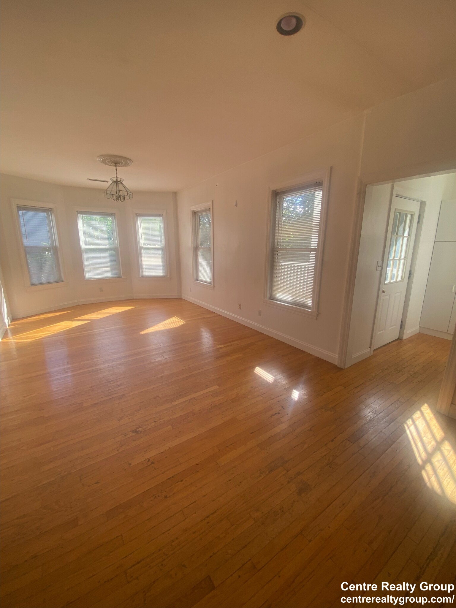 44 Champney, Brighton