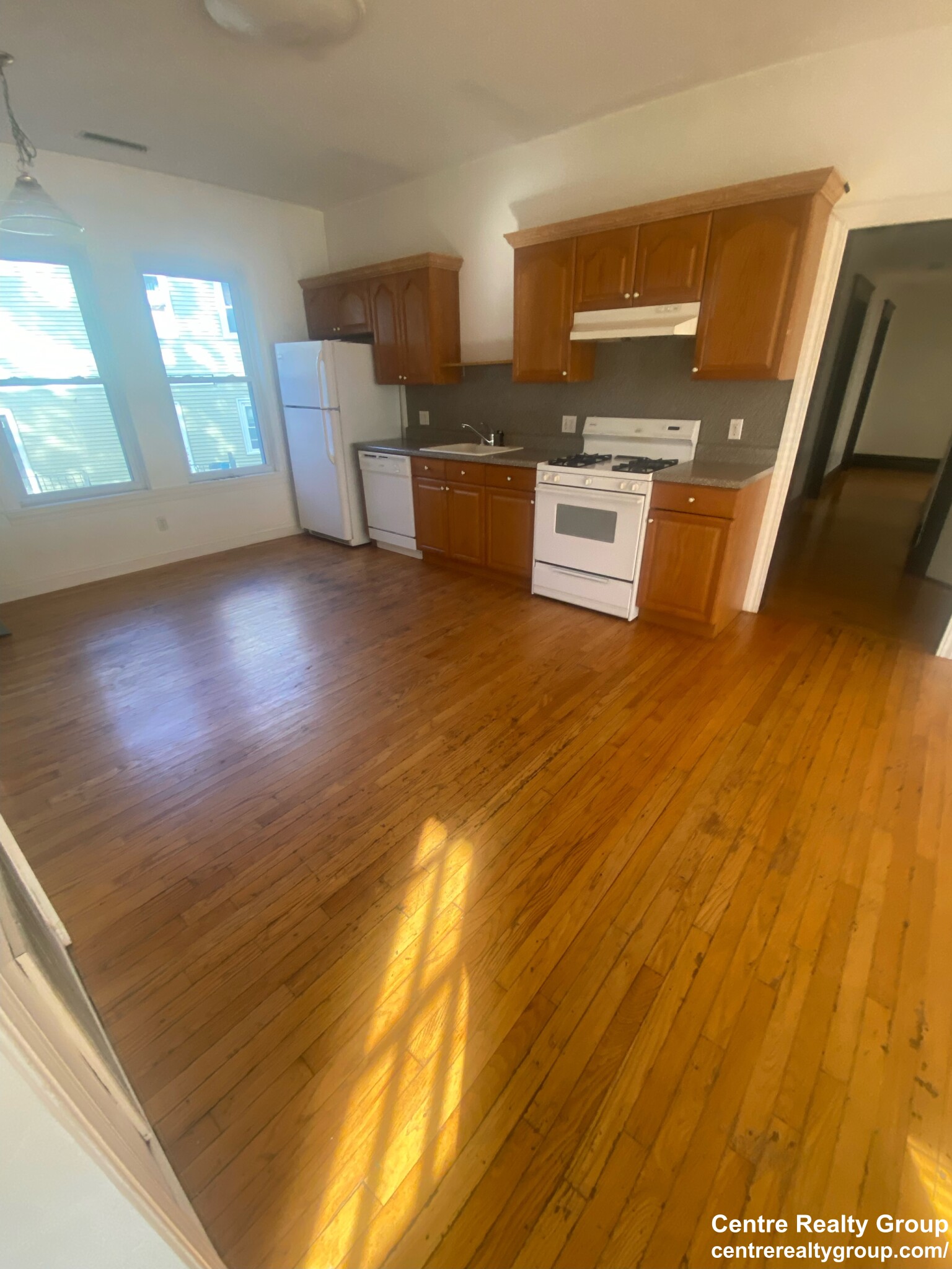 44 Champney, Brighton