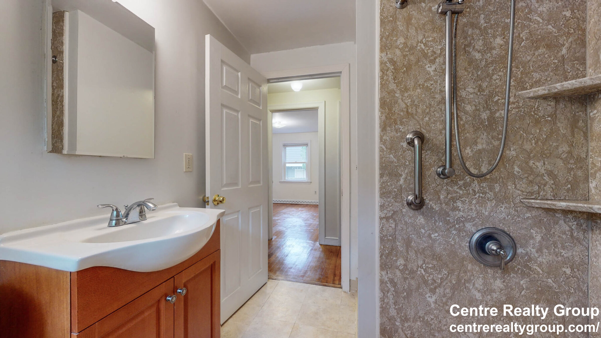 2 bed, 1 bath apartment for rent at 409 Dedham Ave Unit 4, Needham — photo 7 of 25