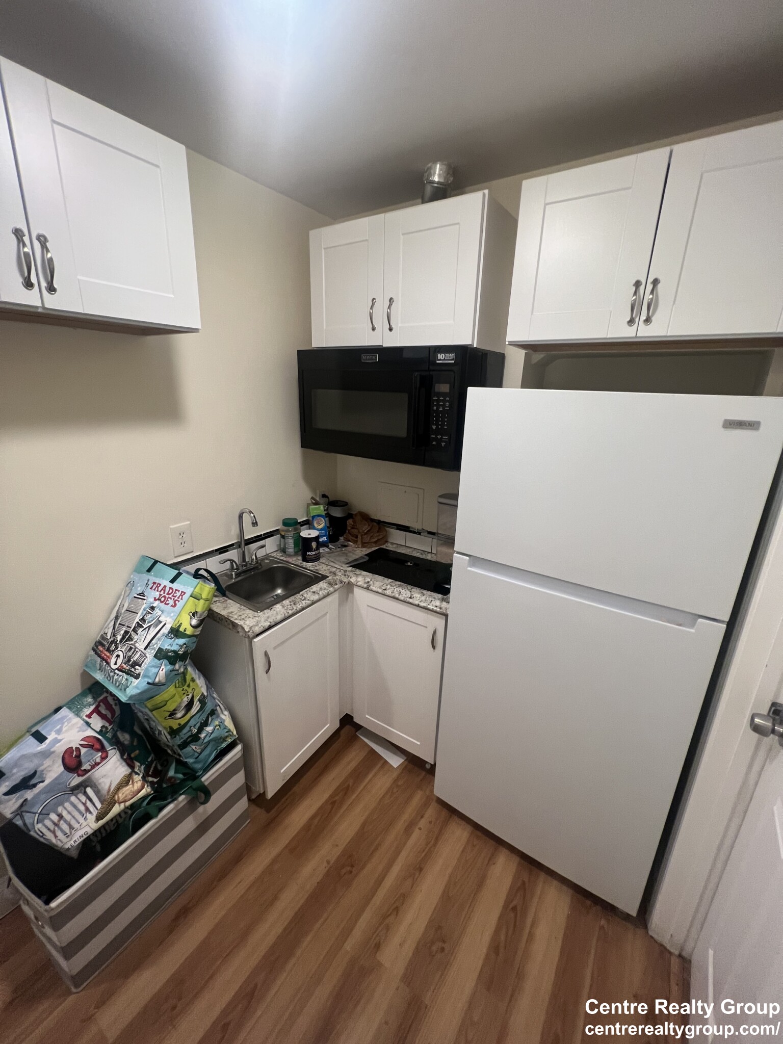 6 bed, 4+ bath apartment for rent at 755 South St Unit 1, Roberts — photo 1 of 40