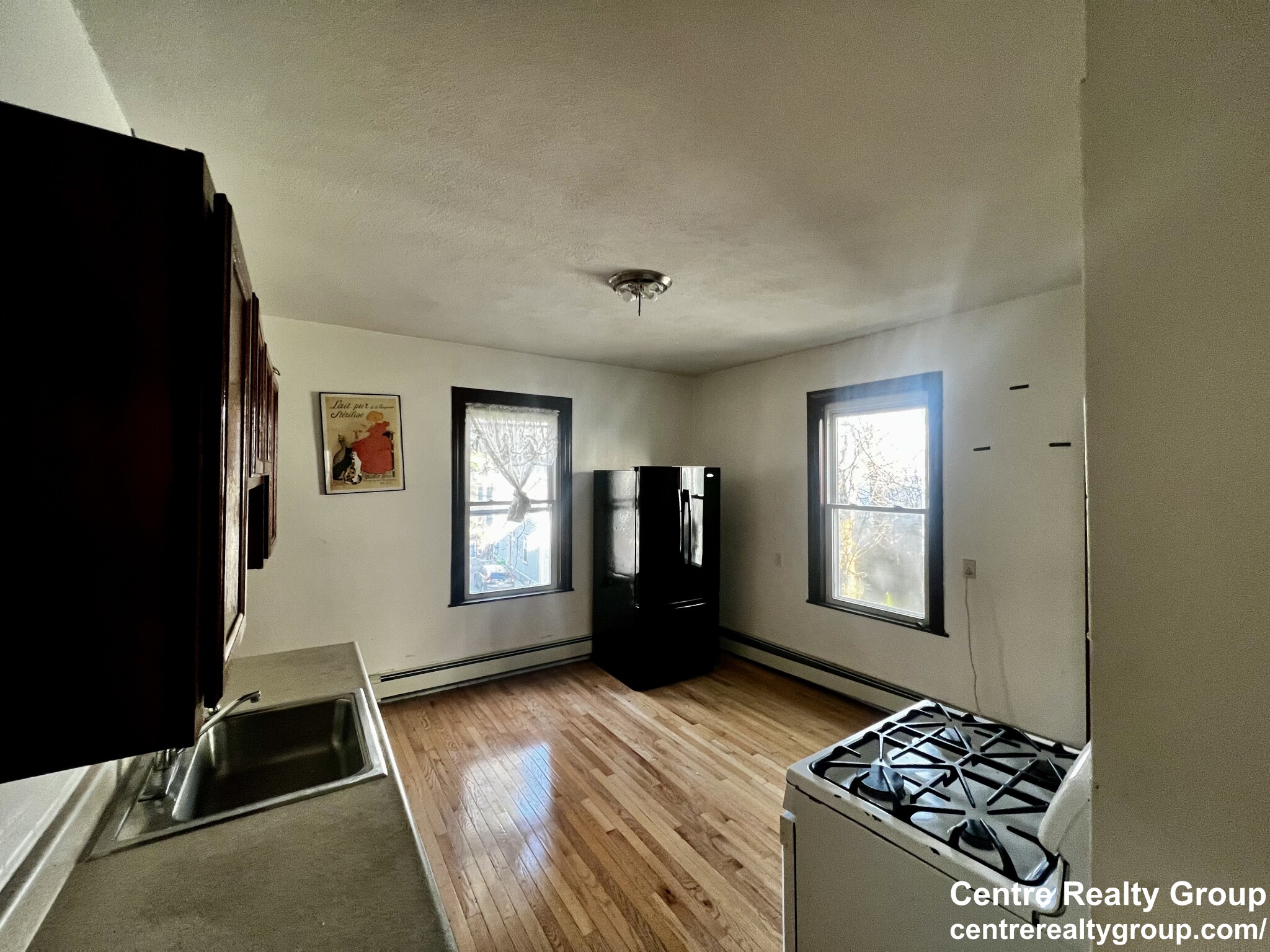 58 Mozart St, Jamaica Plain