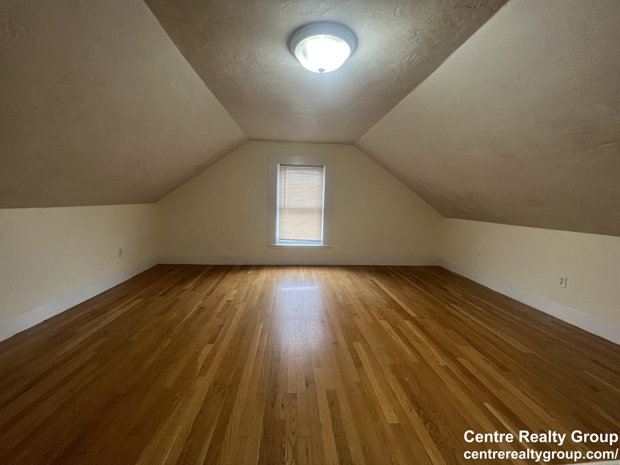3 bed, 2 bath apartment for rent at 3 Brown St Unit 3, South Side — photo 8 of 20