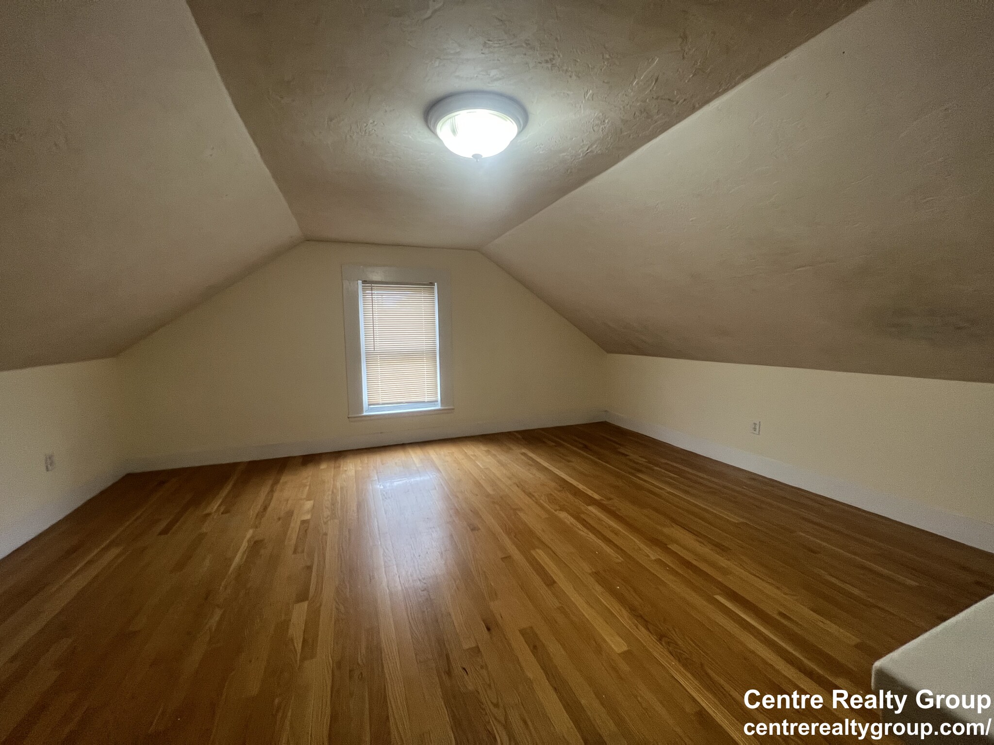 3 bed, 2 bath apartment for rent at 3 Brown St Unit 3, South Side — photo 16 of 20