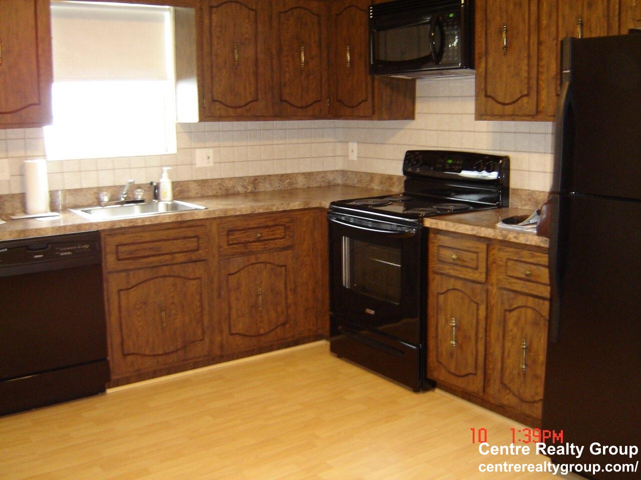 2 bed, 1 bath apartment for rent at 23 Columbia Ave Unit 1, Newton Upper Falls — photo 1 of 13