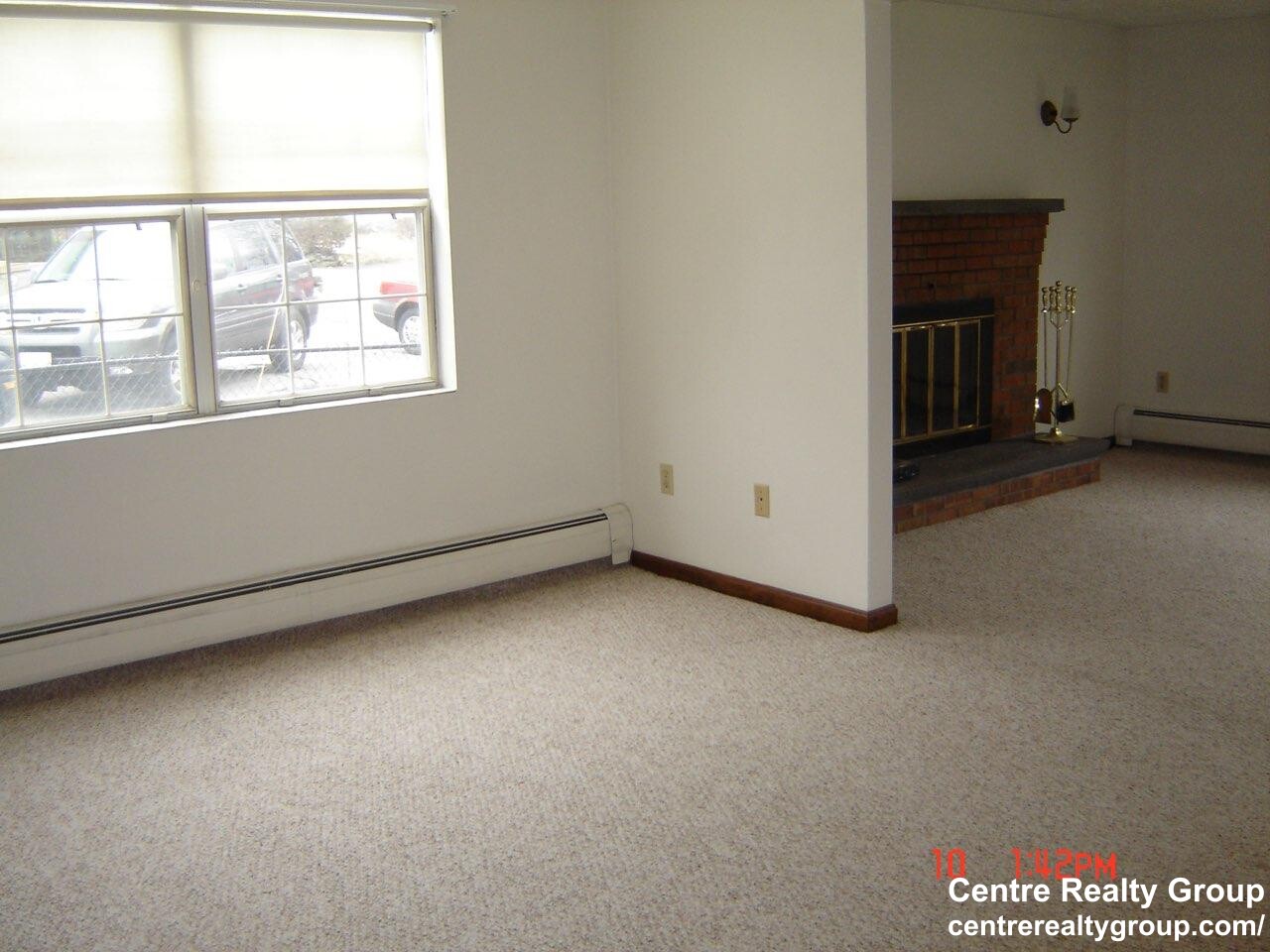 2 bed, 1 bath apartment for rent at 23 Columbia Ave Unit 1, Newton Upper Falls — photo 3 of 13