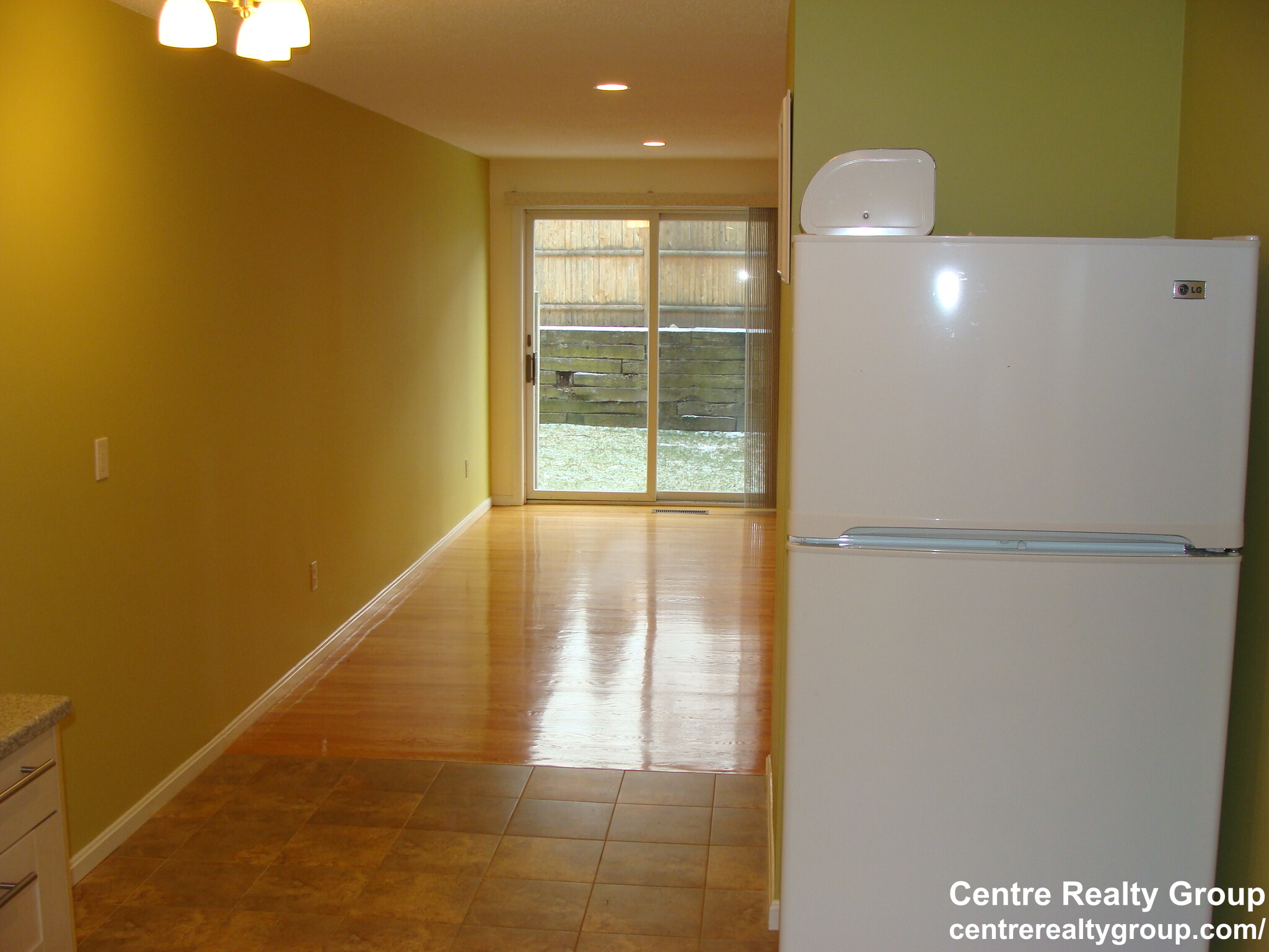 2.5 bed, 2.5 bath apartment for rent at 89 Staniford St Unit 3, Auburndale — photo 3 of 16