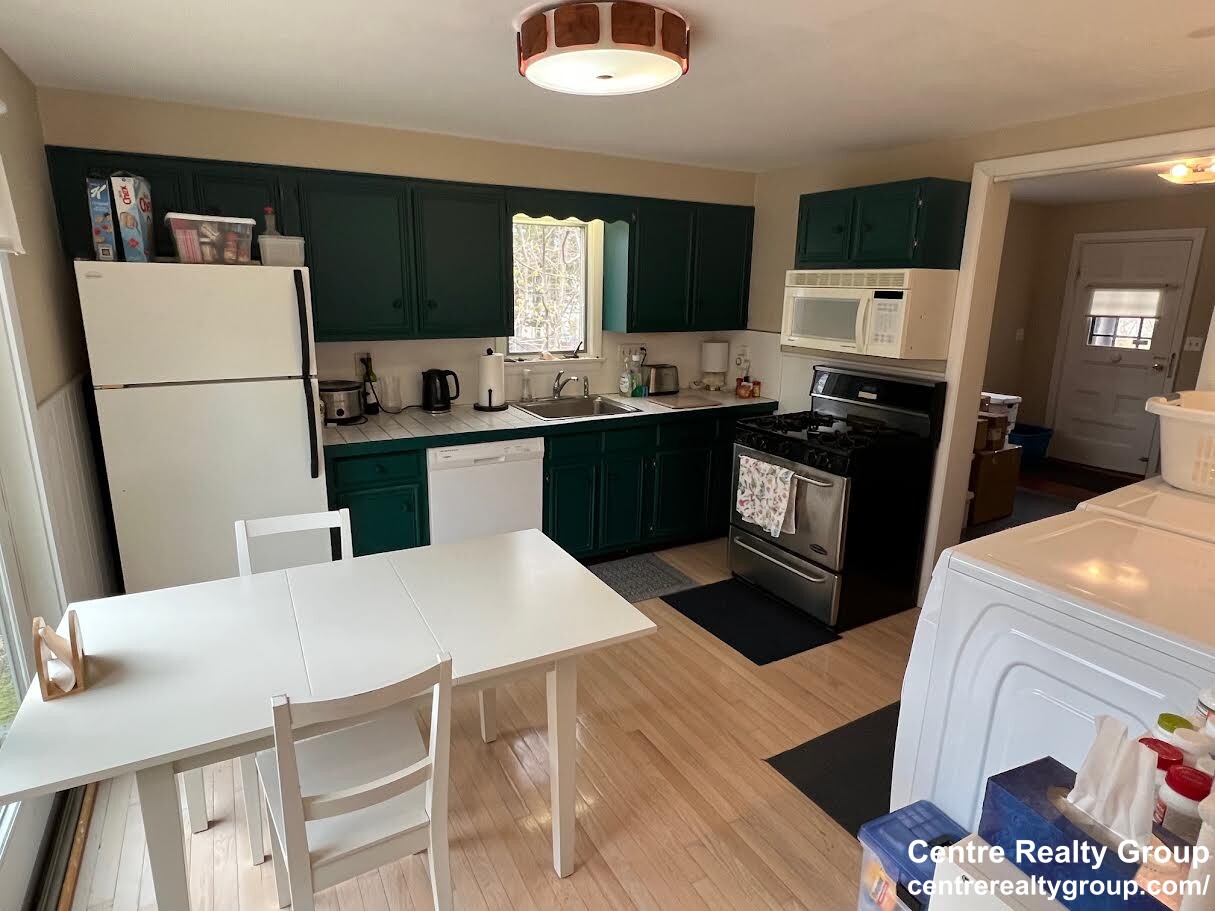 2 bed, 2 bath apartment for rent at 1056 Beacon St Unit 4, Newton Centre — photo 18 of 23
