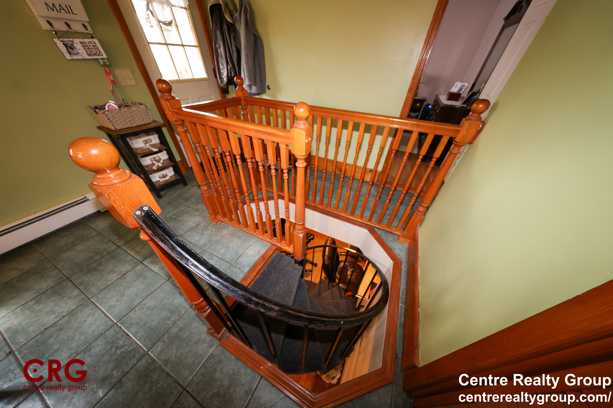 11 Beecher Ter, Newton Center