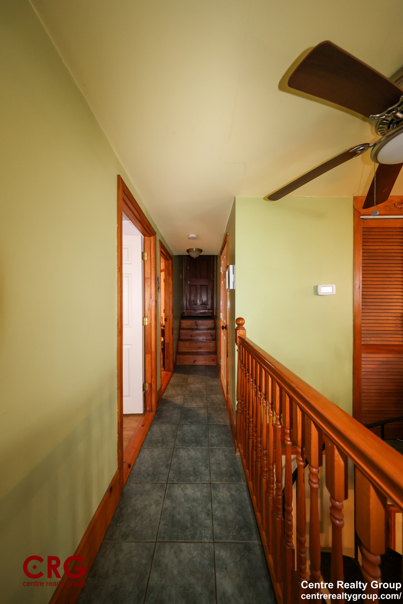 11 Beecher Ter, Newton Center