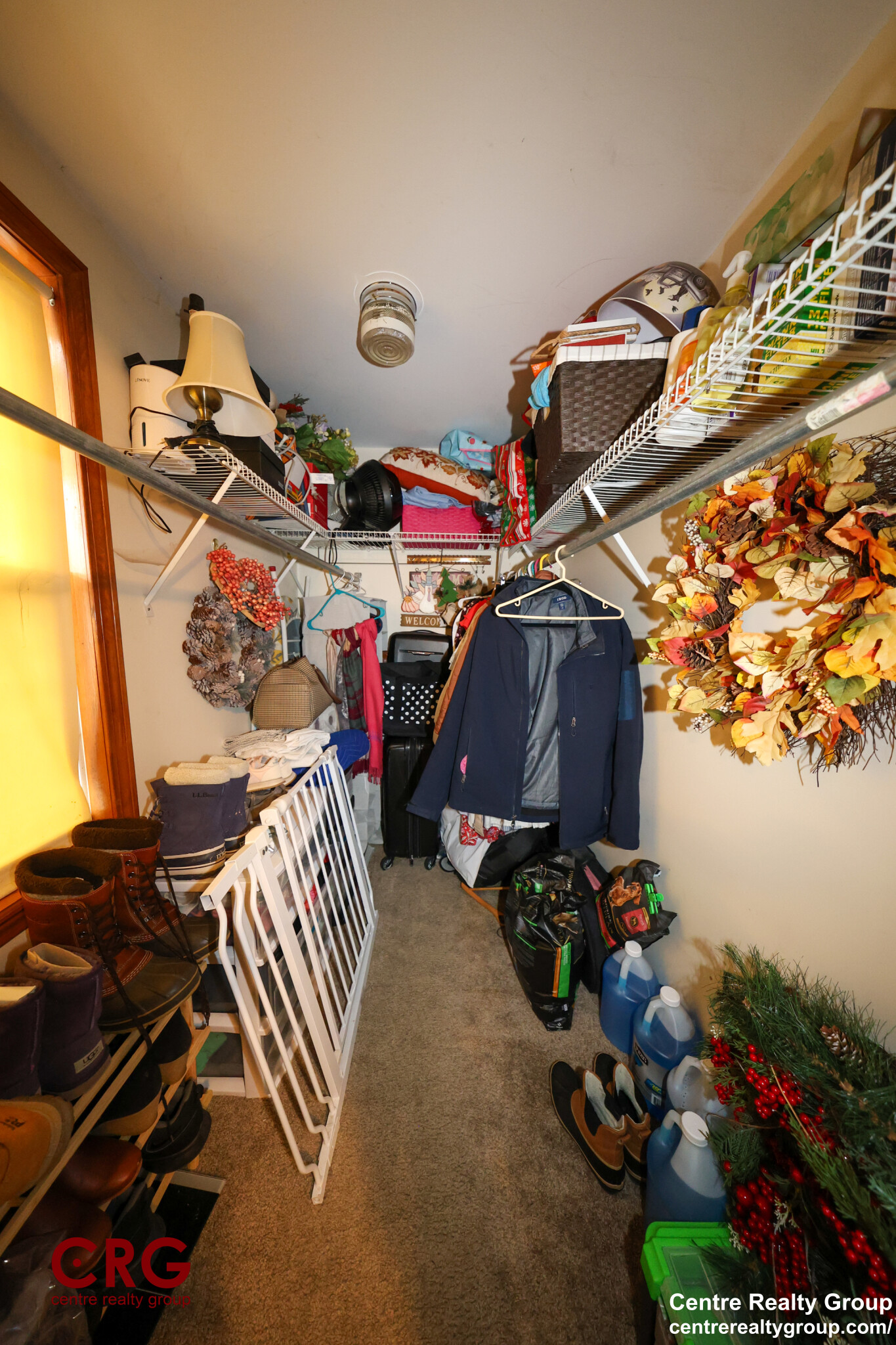 11 Beecher Ter, Newton Center