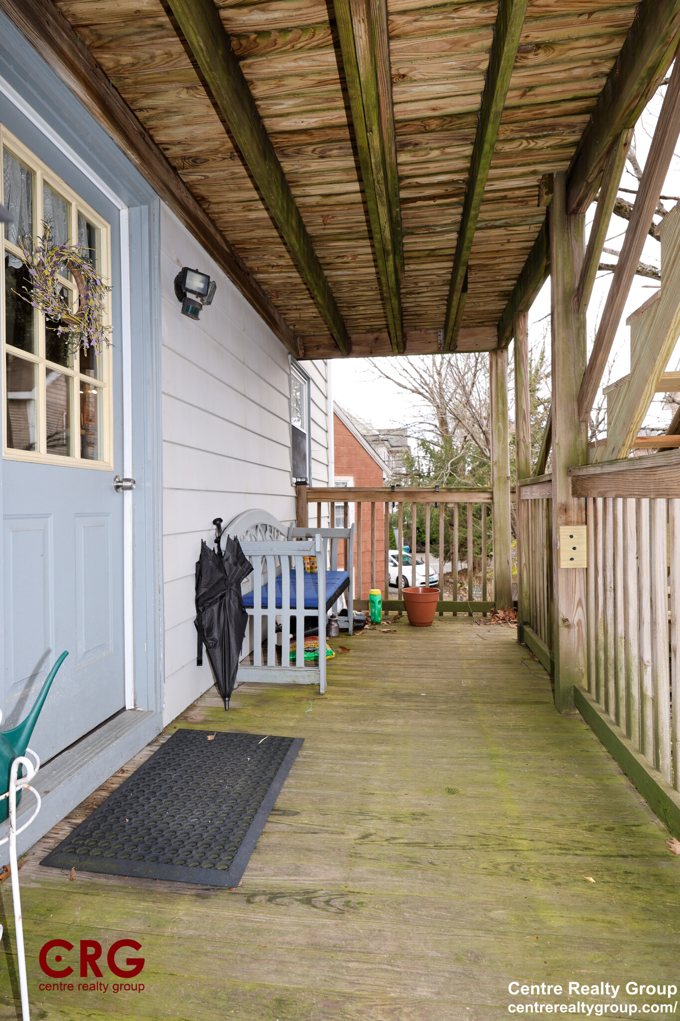 11 Beecher Ter, Newton Center