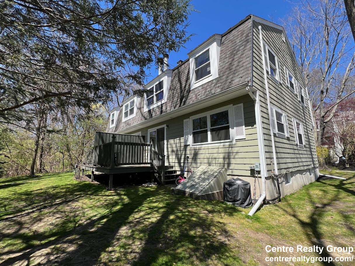 3 bed, 1.5 bath apartment for rent at 69 Saco St Unit 1, Newton Upper Falls — photo 5 of 25