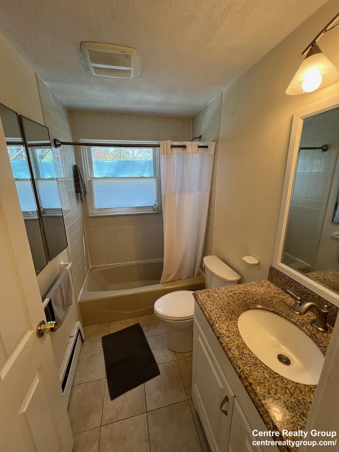 3 bed, 1.5 bath apartment for rent at 69 Saco St Unit 1, Newton Upper Falls — photo 13 of 25