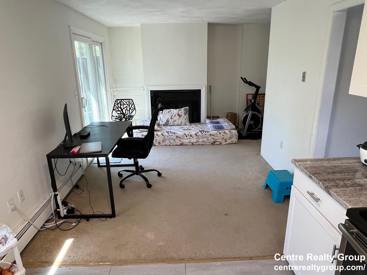 3 bed, 1.5 bath apartment for rent at 69 Saco St Unit 1, Newton Upper Falls — photo 7 of 25