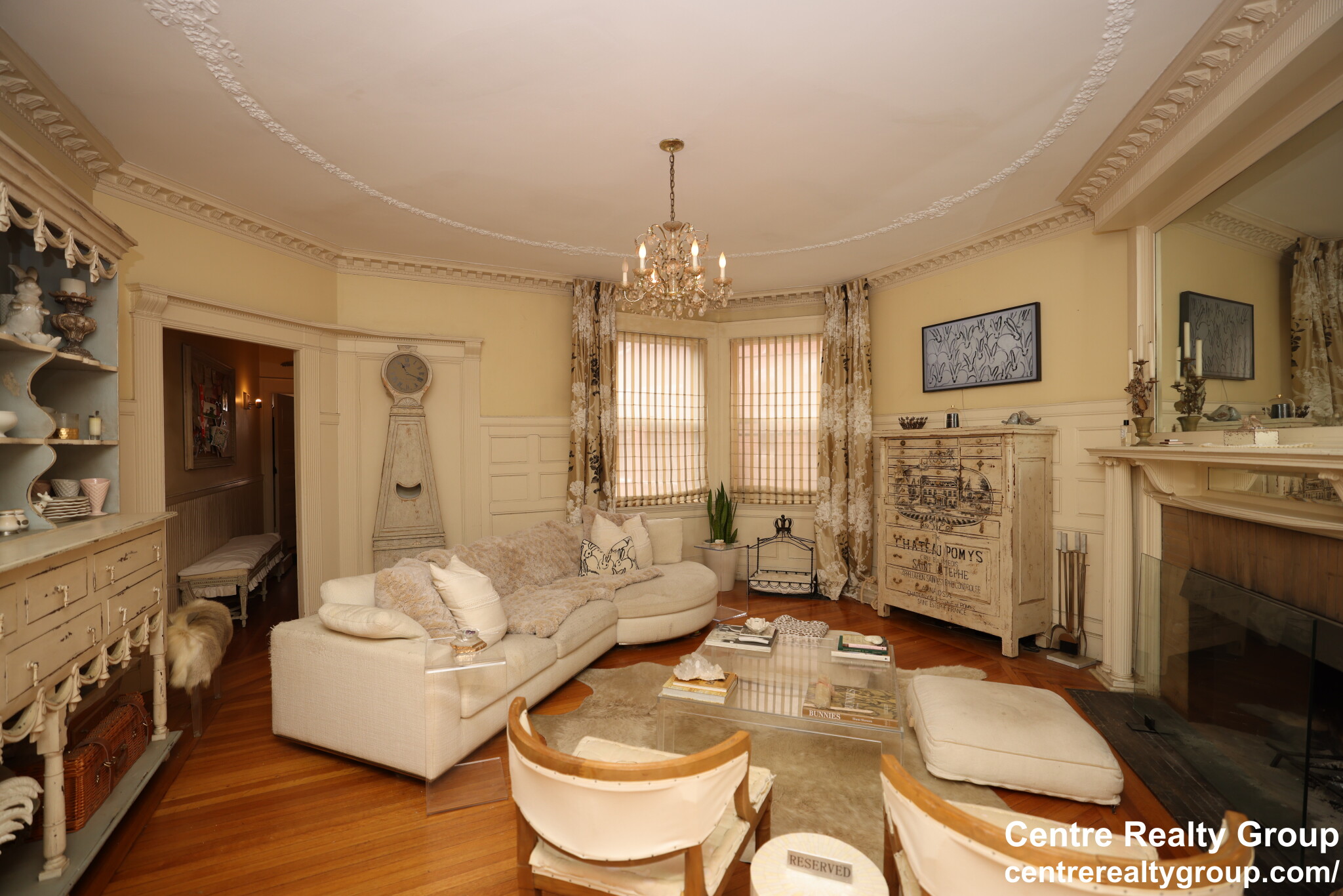 306 Commonwealth Ave, Back Bay