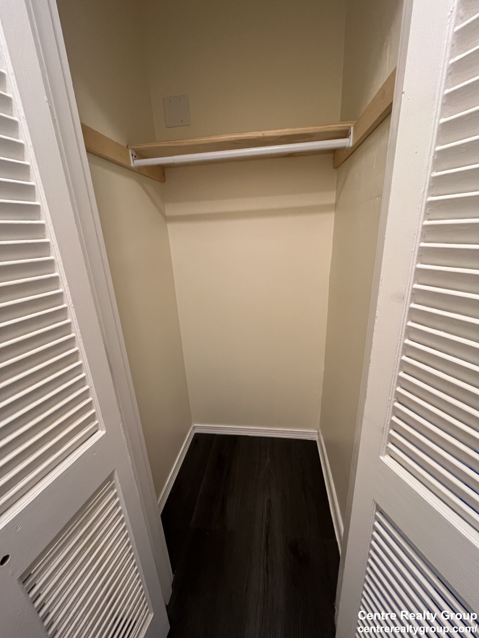 Studio bed, 1 bath apartment for rent at 180 River St Unit C-4, Bleachery — photo 5 of 7