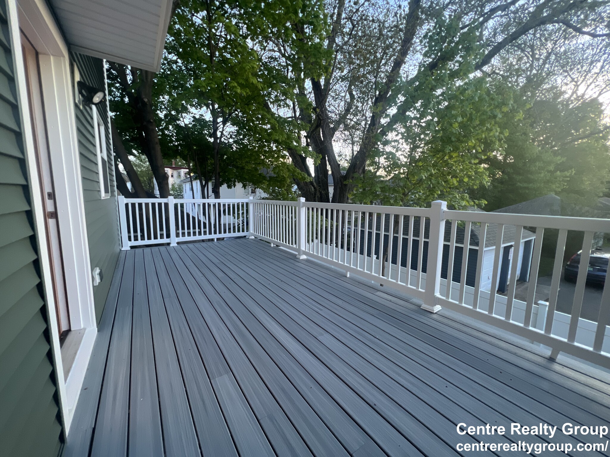 4 bed, 3.5 bath apartment for rent at 83 Parmenter Rd Unit 1, South Side — photo 3 of 26