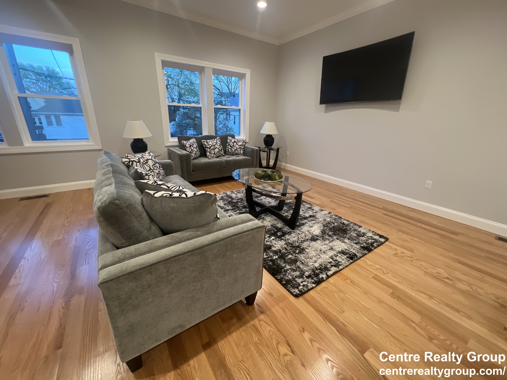 4 bed, 3.5 bath apartment for rent at 83 Parmenter Rd Unit 1, South Side — photo 17 of 26