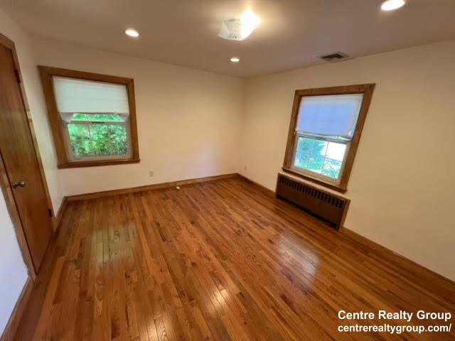 3 bed, 2 bath apartment for rent at 207 Cherry St Unit 1, West Newton — photo 4 of 22