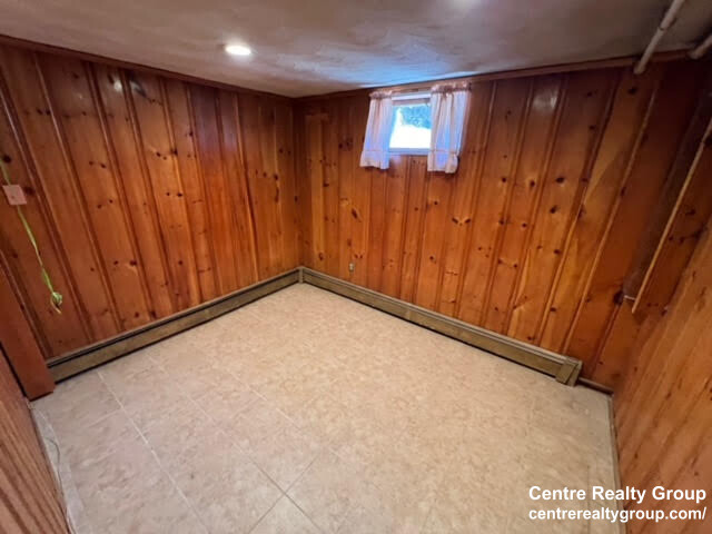 3 bed, 2 bath apartment for rent at 207 Cherry St Unit 1, West Newton — photo 6 of 22