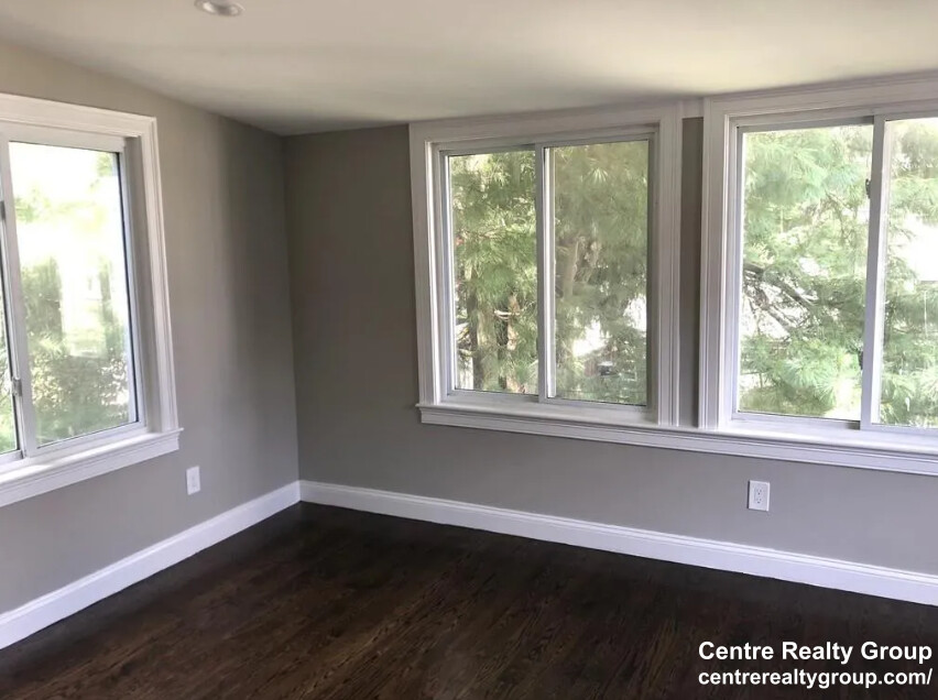 3 bed, 2 bath apartment for rent at 503 Main St Unit RIGHT, Watertown — photo 6 of 7