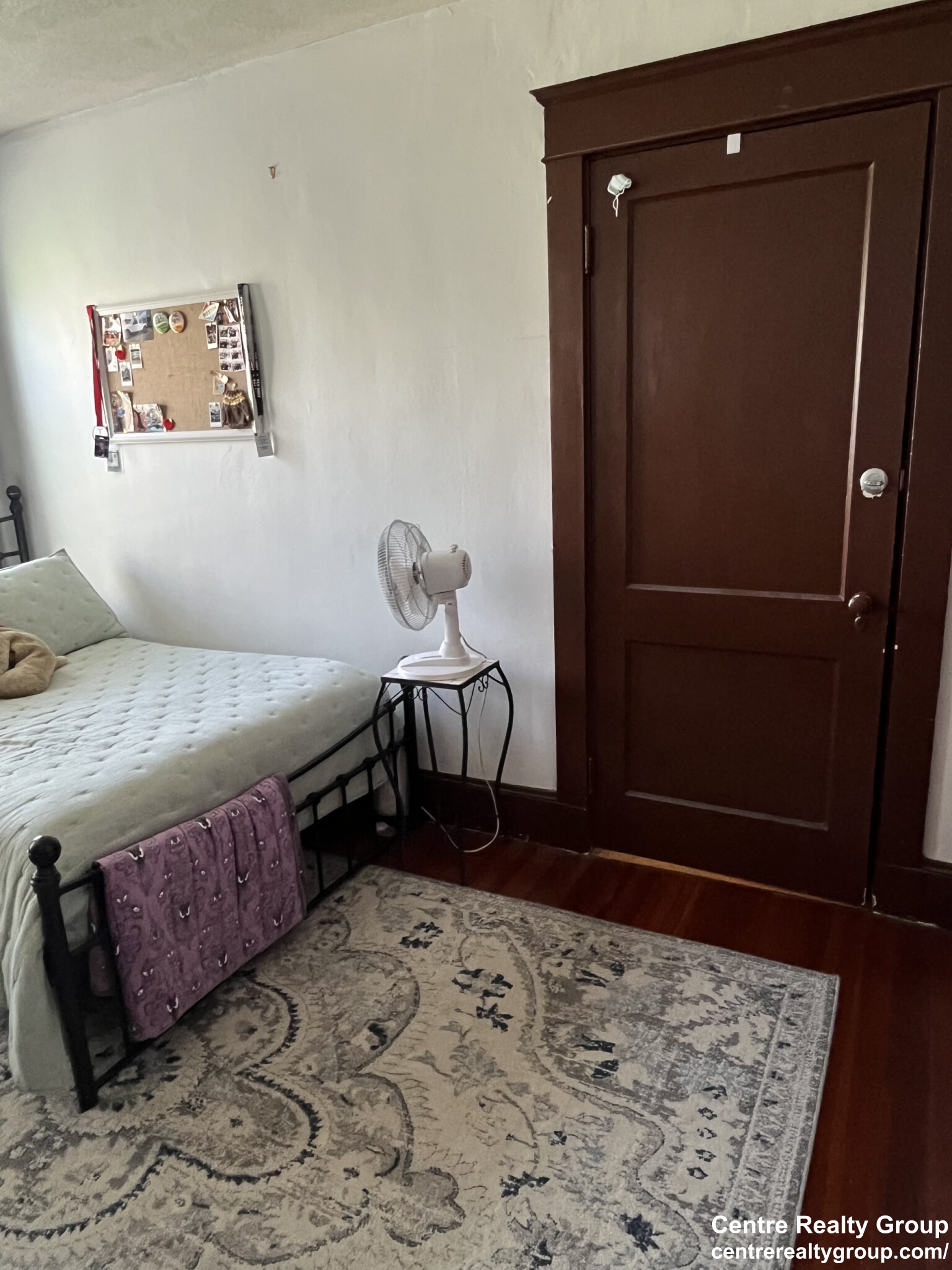 1.5 bed, 1 bath apartment for rent at 1 Dexter St Unit A, South Side — photo 4 of 7