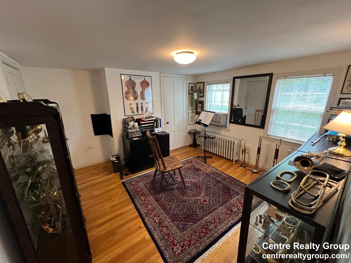1.5 bed, 1 bath apartment for rent at 128 Derby St Unit 1, West Newton — photo 8 of 11