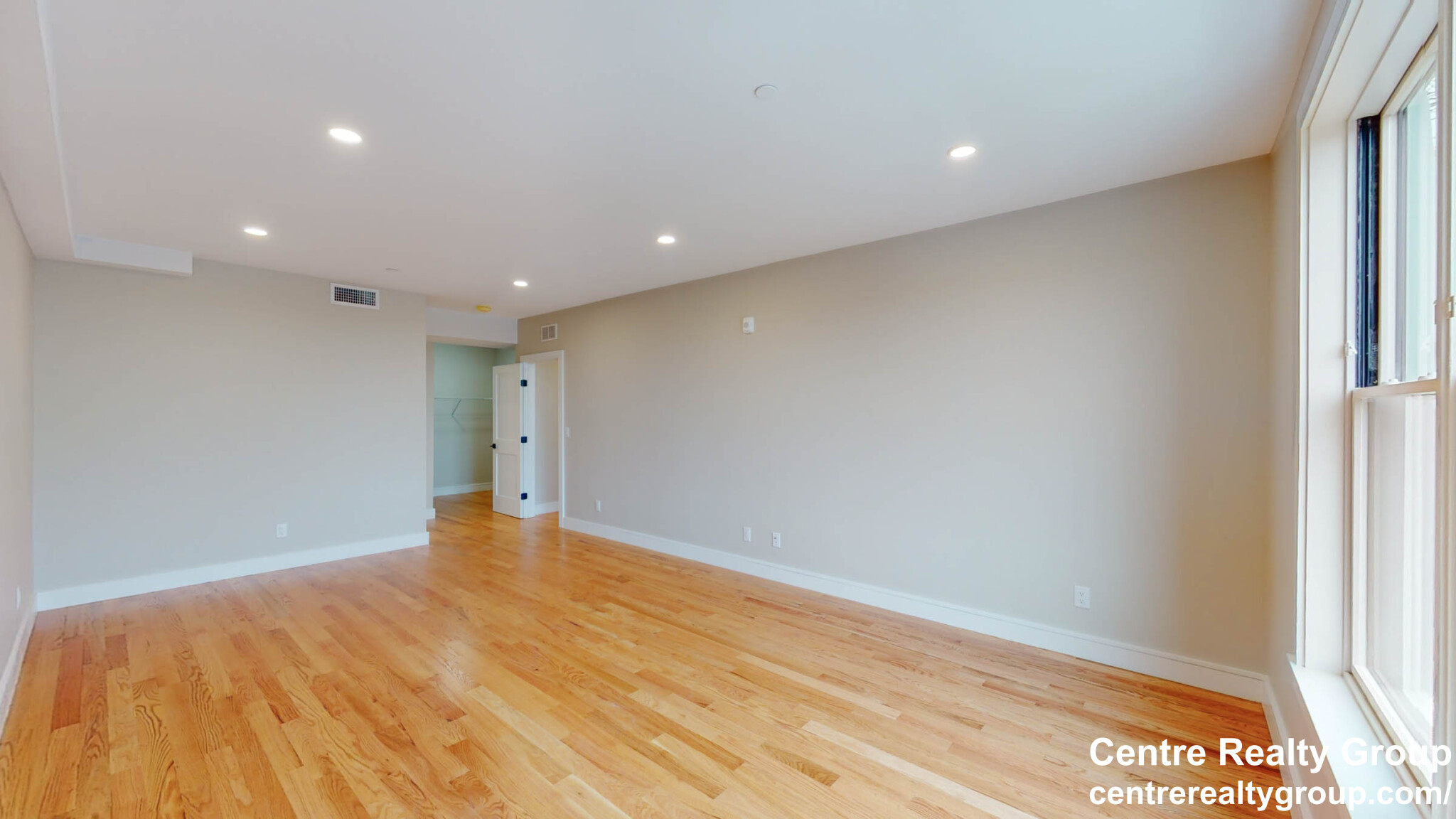 81 Chestnut Hill Ave, Brighton