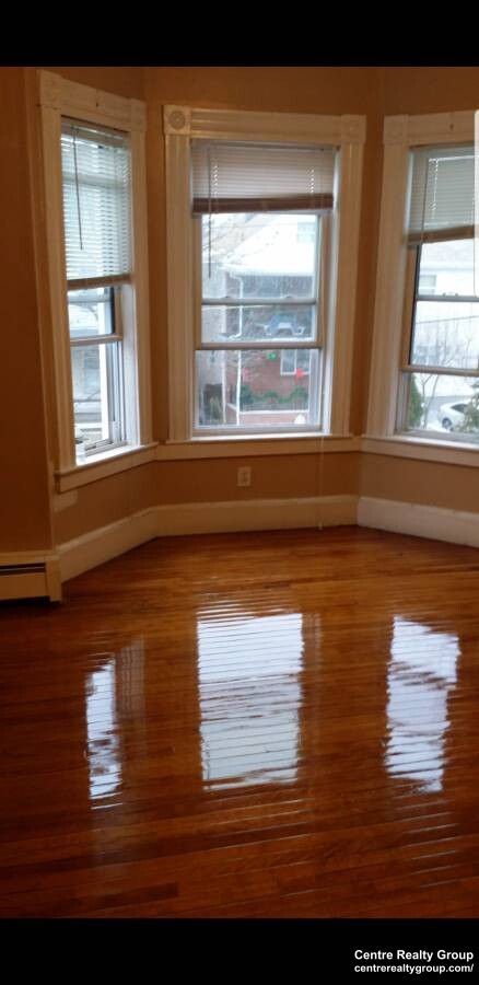 164 Hyde Park Ave, Jamaica Plain