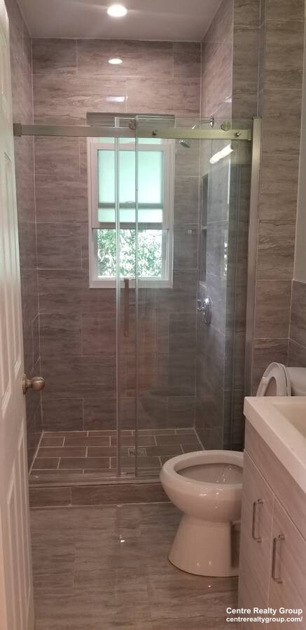 164 Hyde Park Ave, Jamaica Plain