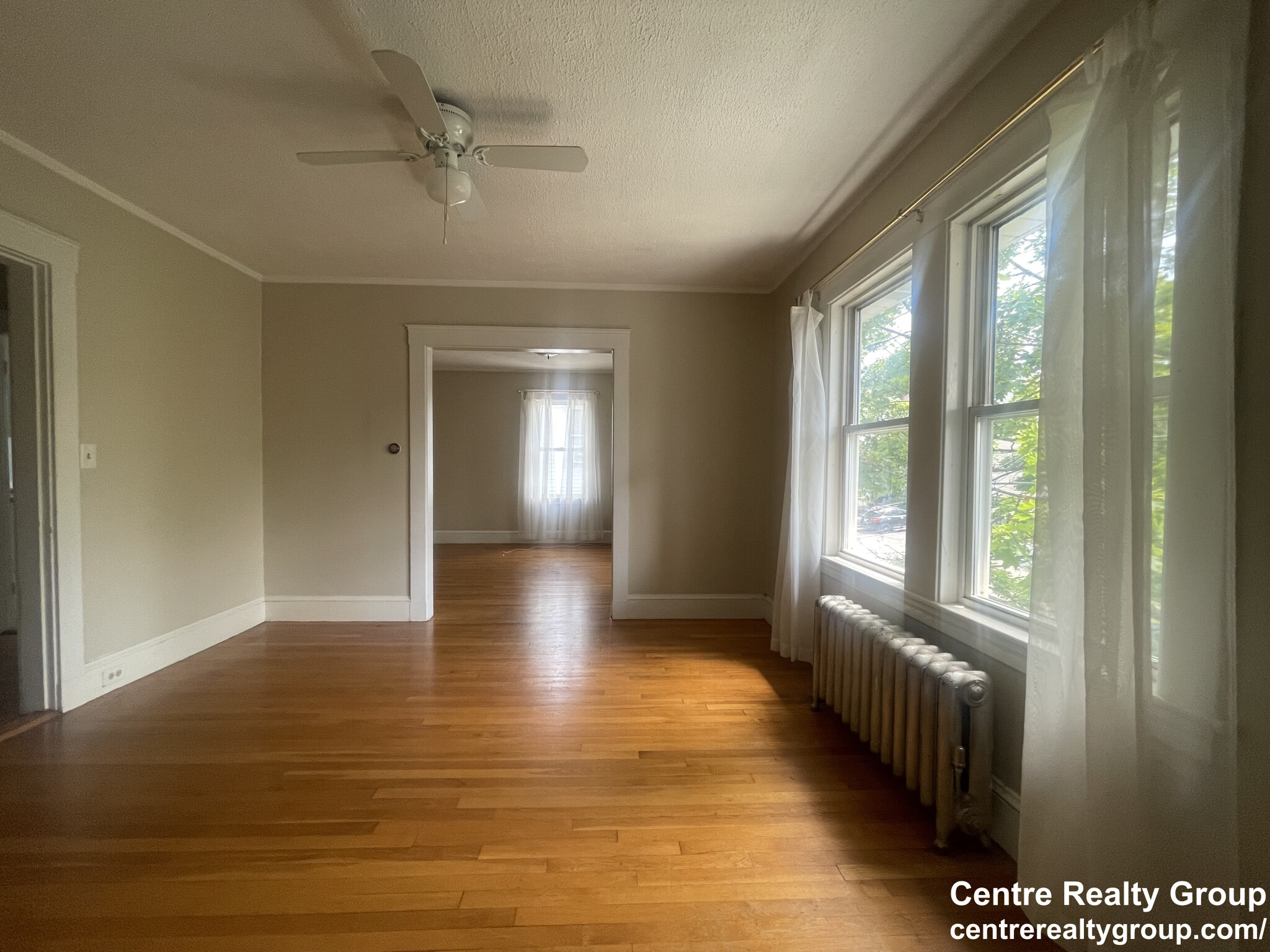 1.5 bed, 1 bath apartment for rent at 10 Derby St Unit 2f, South Side — photo 1 of 5
