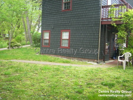 1.5 bed, 1 bath apartment for rent at 126 Derby St Unit 2, West Newton — photo 8 of 10