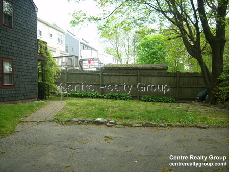 1.5 bed, 1 bath apartment for rent at 126 Derby St Unit 2, West Newton — photo 3 of 10