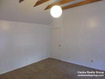 1.5 bed, 1 bath apartment for rent at 126 Derby St Unit 2, West Newton — photo 4 of 10