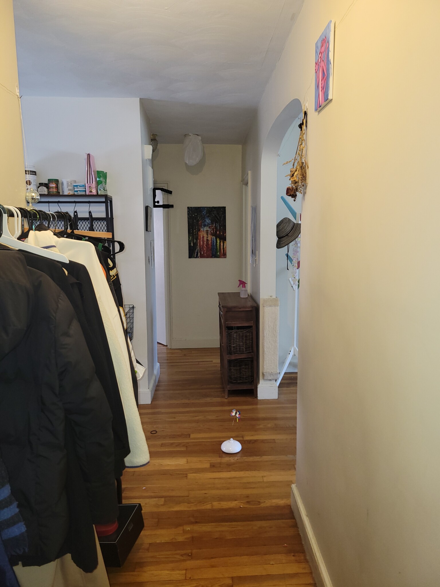 2 bed, 1 bath apartment for rent at 497 Centre St Unit 2, Newton Corner — photo 7 of 10