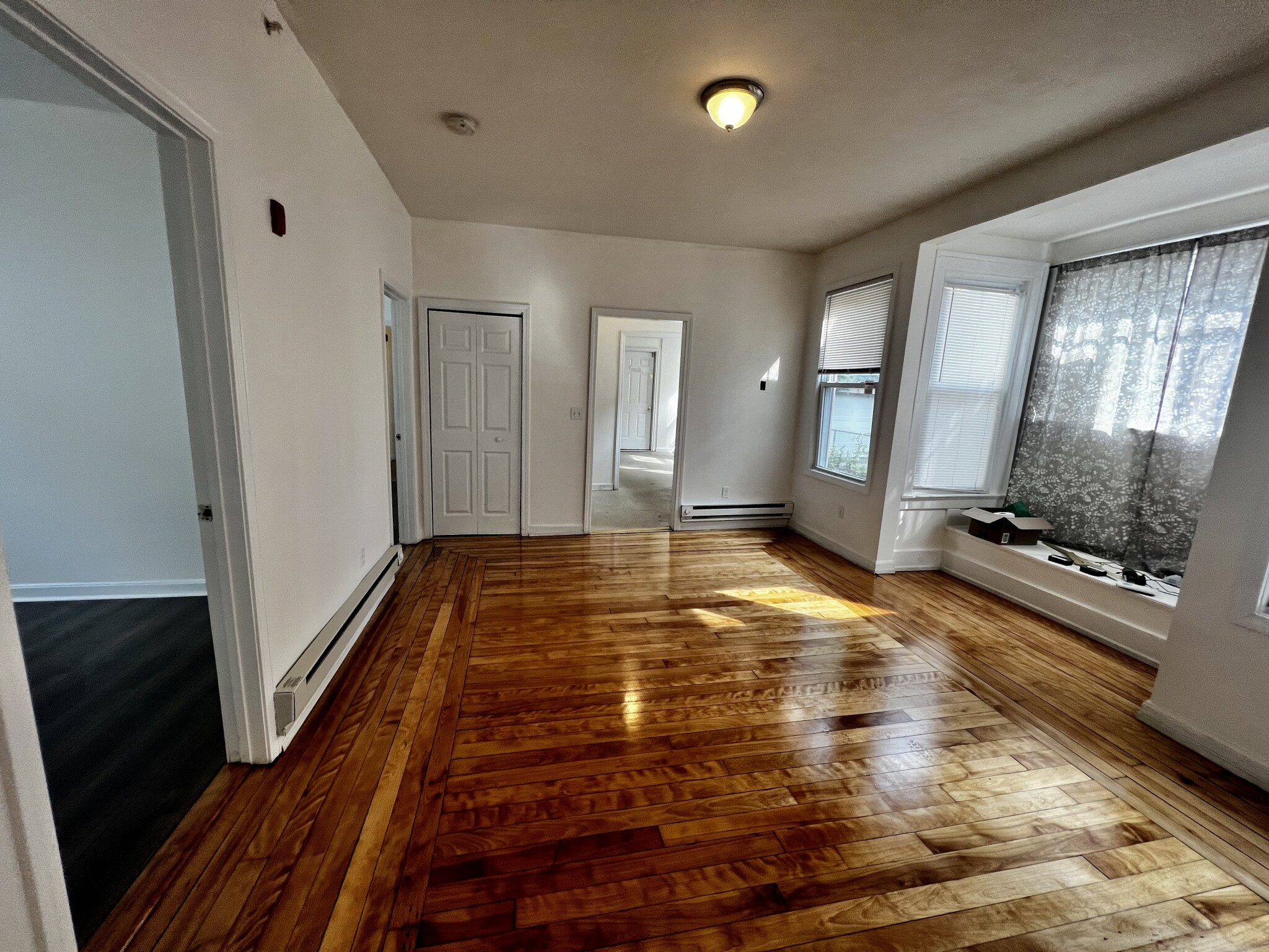 3-5 Woodbine St, Columbus Park