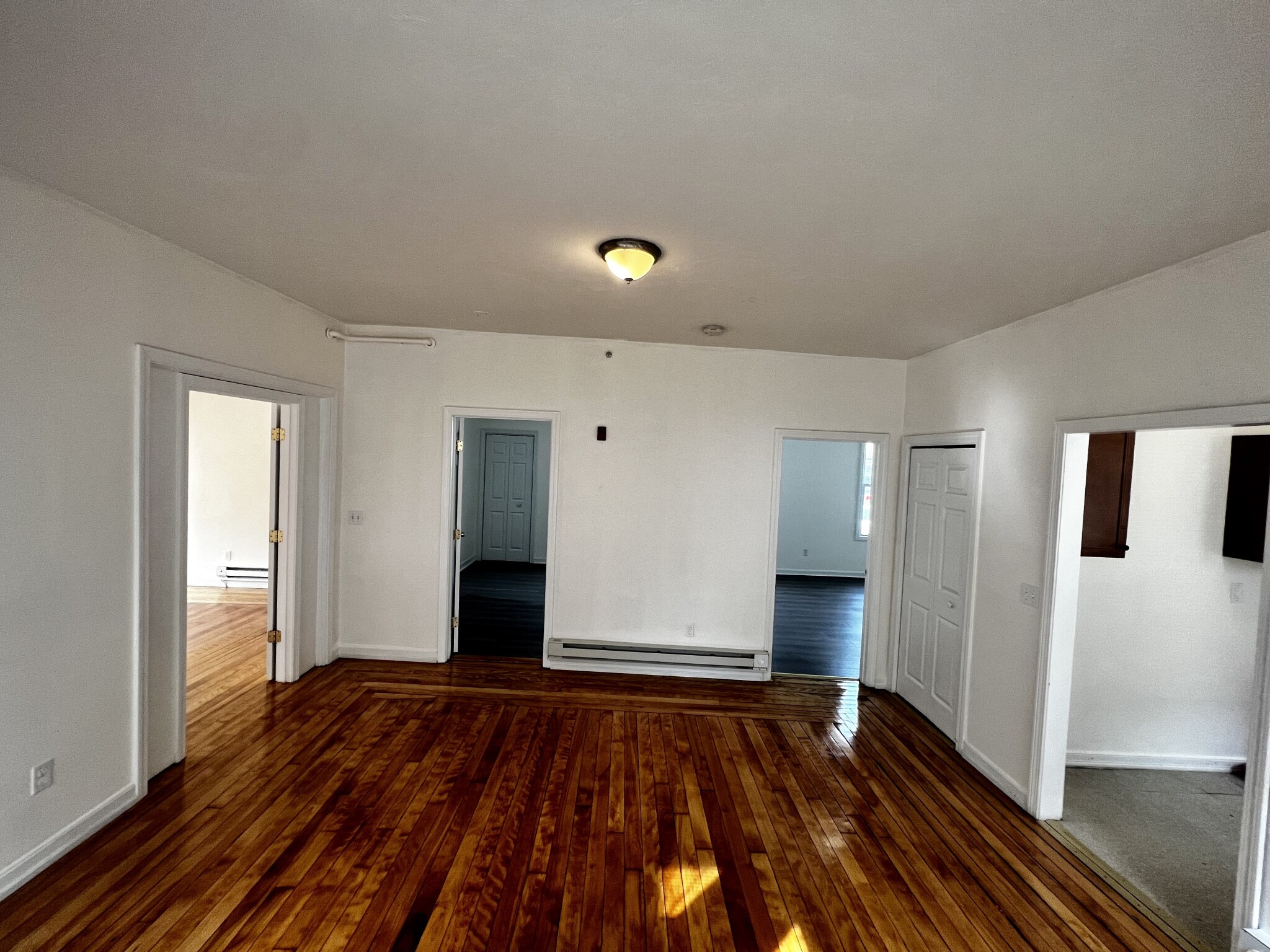 3-5 Woodbine St, Columbus Park