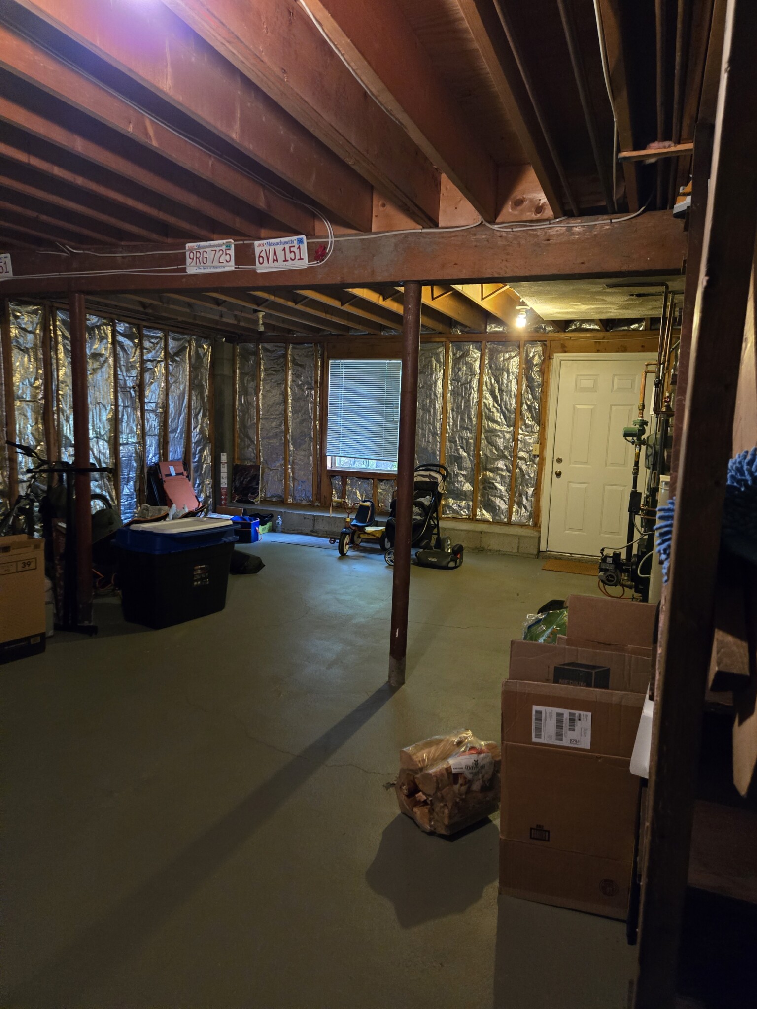 2 bed, 2.5 bath apartment for rent at 21 Rustic St Unit 1, Nonantum — photo 8 of 38